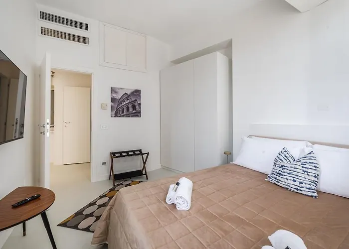 Centre - Spacious - Jacuzzi - Ac - Wifi