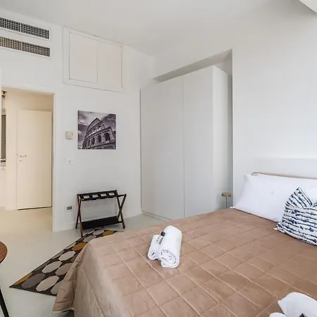 Centre - Spacious - Jacuzzi - Ac - Wifi