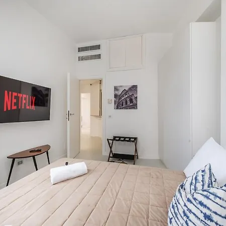 Centre - Spacious - Jacuzzi - Ac - Wifi Daire *