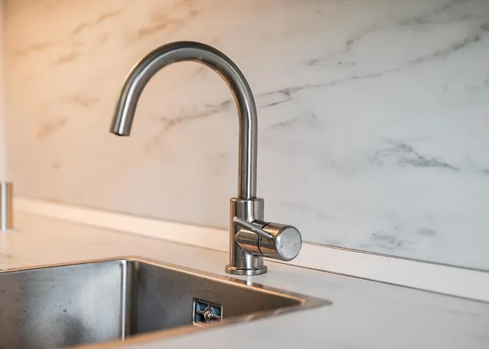 شقة Centre - Spacious - Jacuzzi - Ac - Wifi *